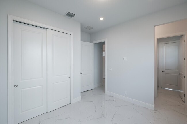 Building Photo - 12468 Nautilus Cir