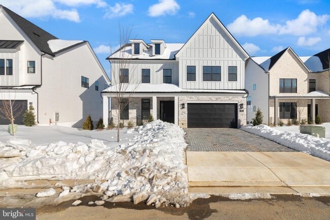 Building Photo - 853 N Manchester St