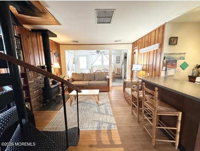 Building Photo - 2200 Oceanfront