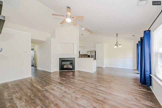 Building Photo - 12819 Slade Castle Ct