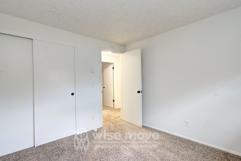 Building Photo - 10100 NW 23rd Ave