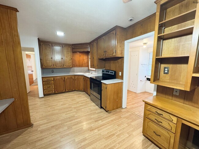 Building Photo - 3912 Gayle Ave