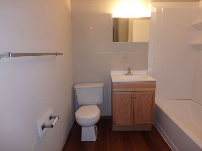 Building Photo - 3417 Bonny Linn Dr