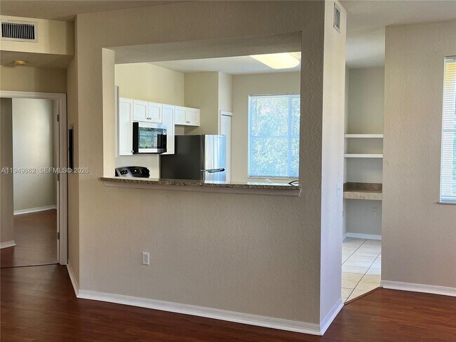 Building Photo - 11016 Legacy Dr