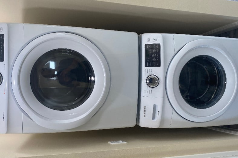 Building Photo - 3525 Percy St