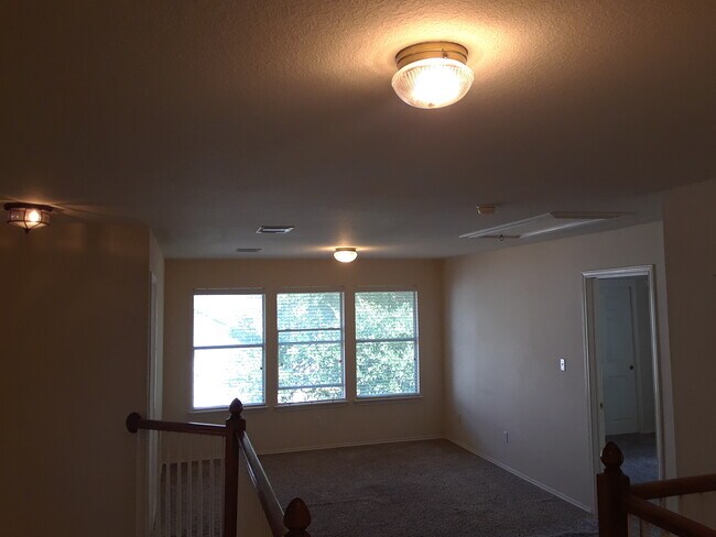 Building Photo - 13316 Bosswood Dr