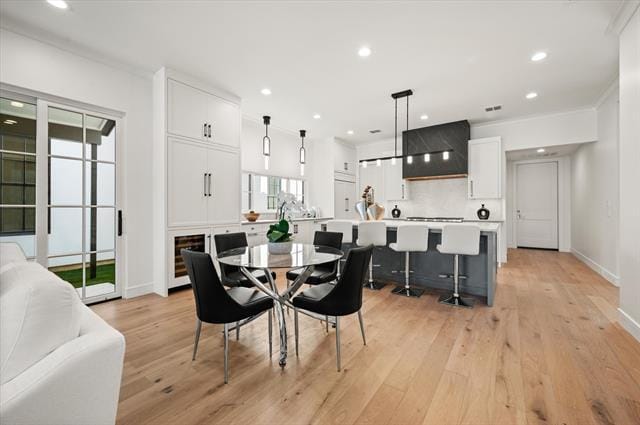 Building Photo - 2955 Sunset Blvd