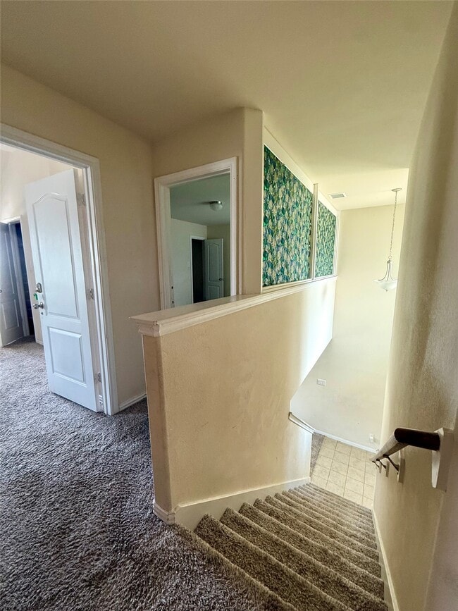 Building Photo - 4703 S Richwood Dr