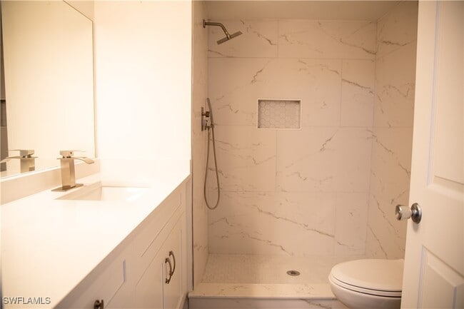 Building Photo - 2385 Naples Trace Cir