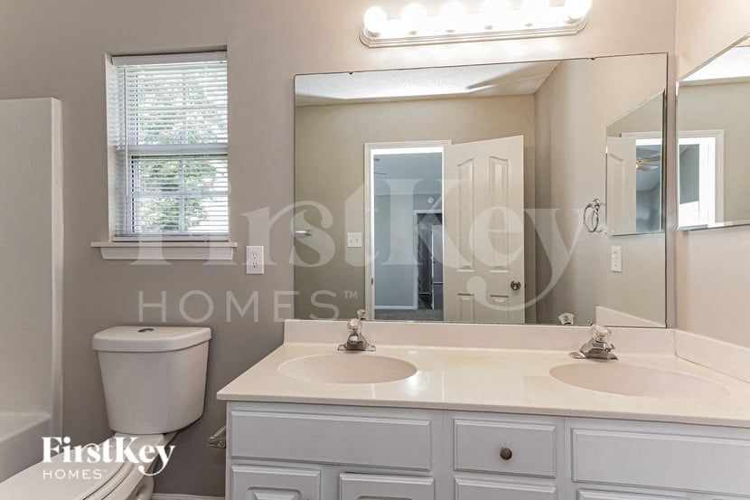 Building Photo - 16101 Wrights Ferry Rd