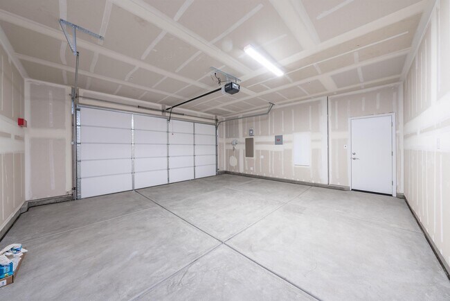 Building Photo - 2563 Chianti Wy