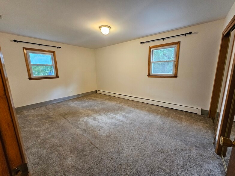 Building Photo - 9 Kitchell Pl
