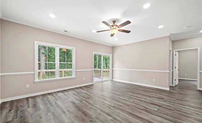 Building Photo - 11816 Shady Ln