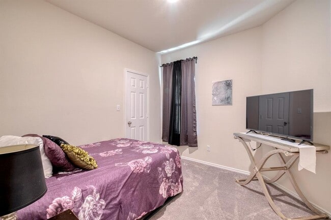 Building Photo - 248 Cherry Vine Dr