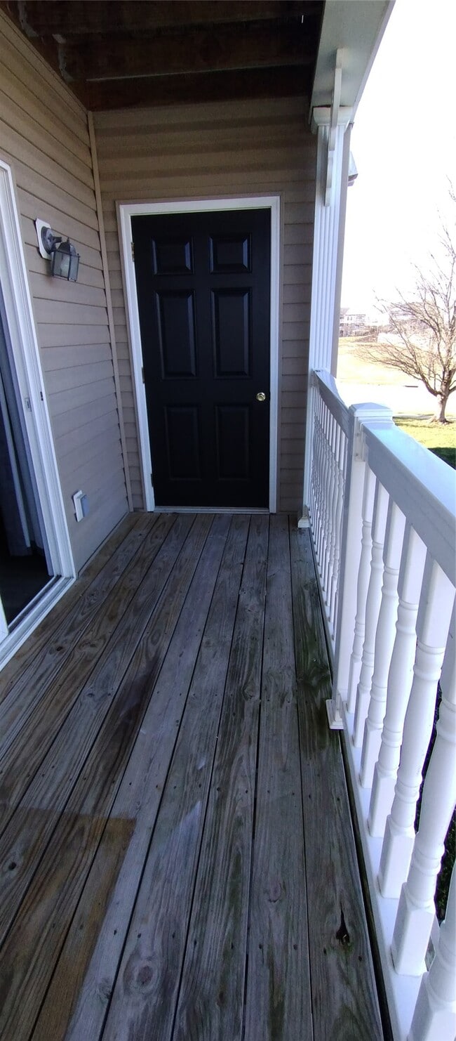 Building Photo - 1201 Spring Creek Ln