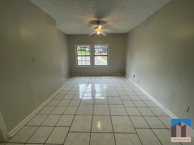 Building Photo - 1086 Riva Ridge Dr