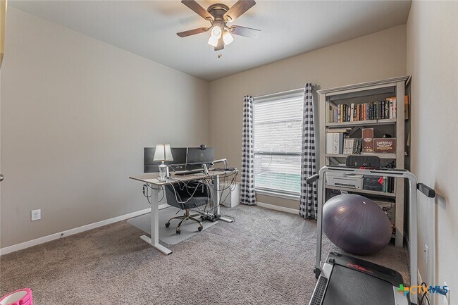 Building Photo - 3212 Trinity Dr
