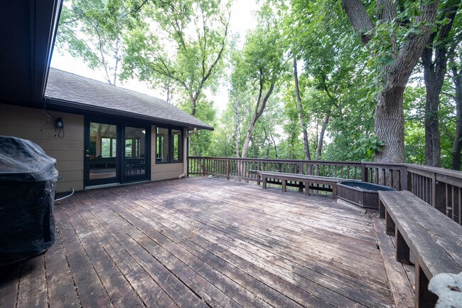 Building Photo - 3521 Widgeon Way
