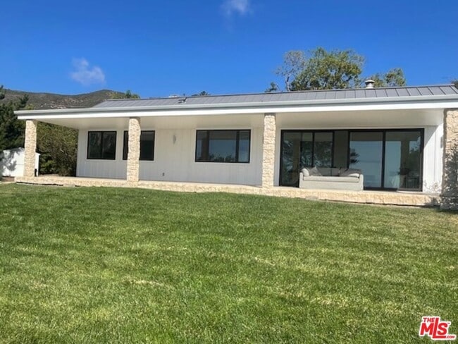 Building Photo - 30060 Harvester Rd