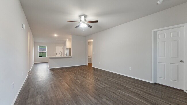 Building Photo - "Charming 4-Bedroom Home with Granite Touc...