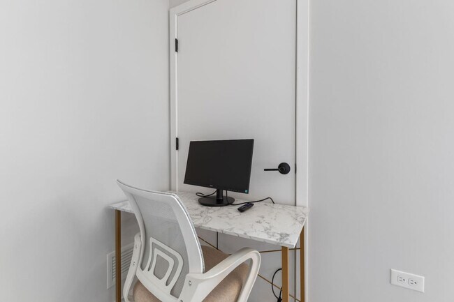 Building Photo - 28294 Ferry Rd