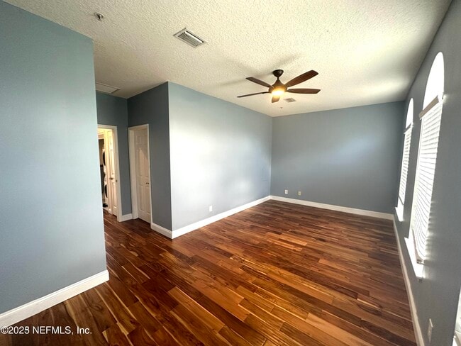 Building Photo - 4422 Capital Dome Dr