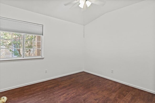 Building Photo - 1212 Shaun Dr