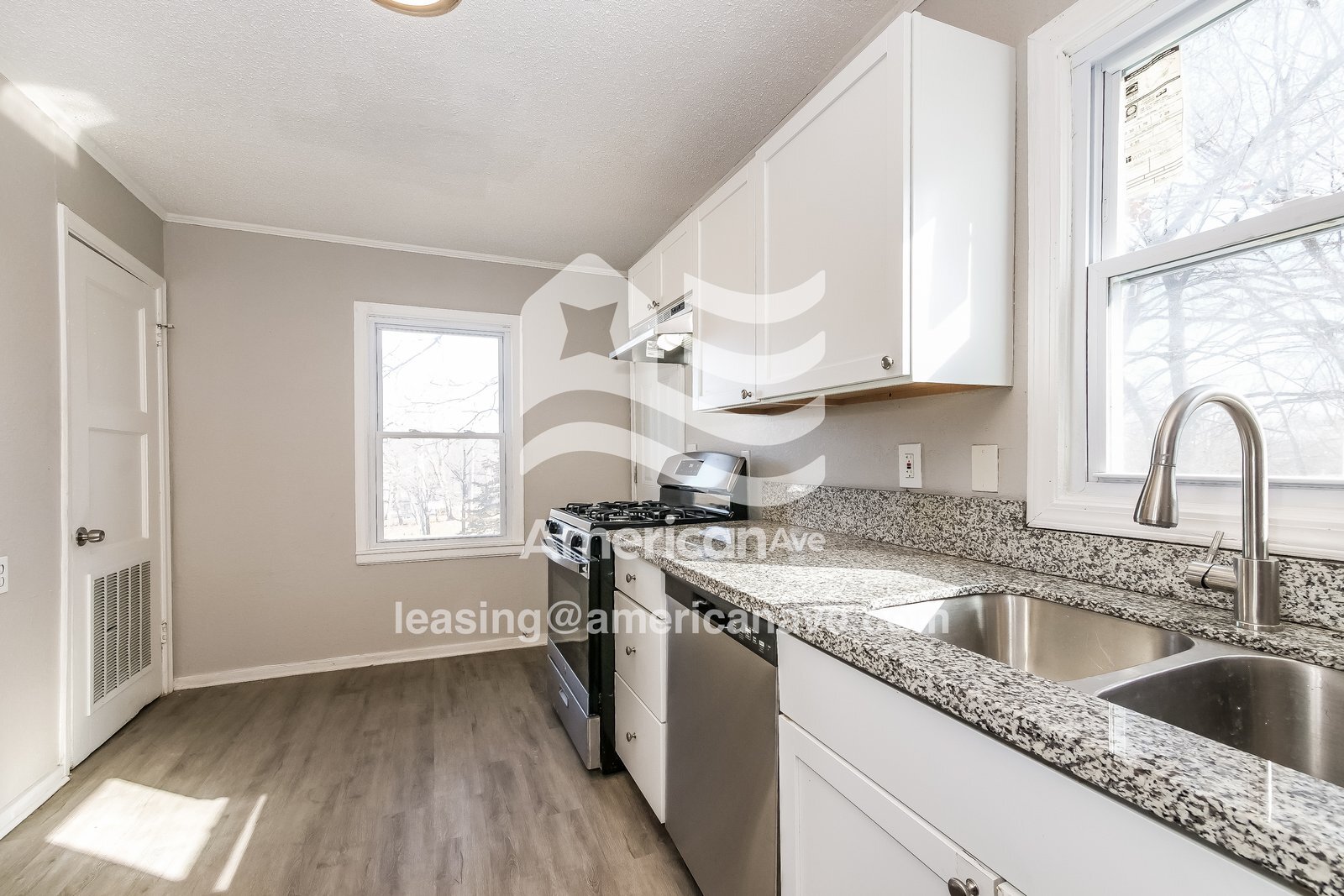 Building Photo - 7901 Brooklyn Ave