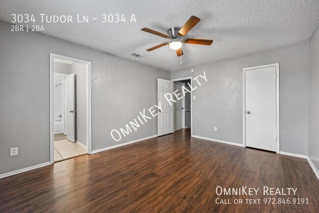 Building Photo - 3034 Tudor Ln