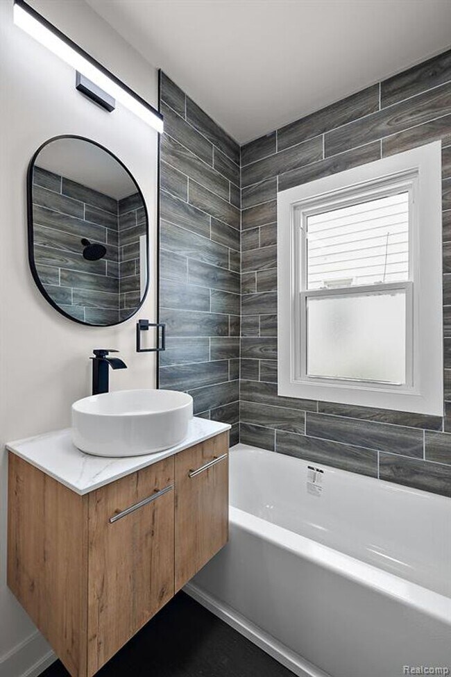 Building Photo - 308-310 East Harry Ave