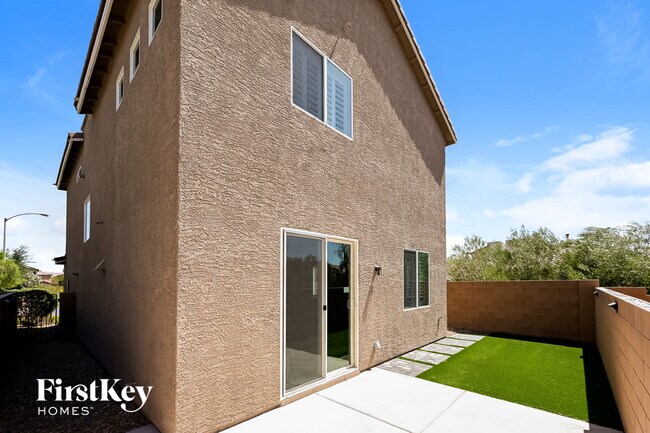 Building Photo - 10448 Camp Rock Ct