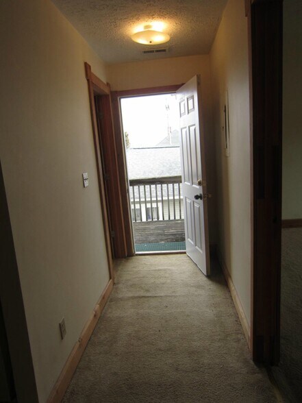 door to balcony - 1728 I St