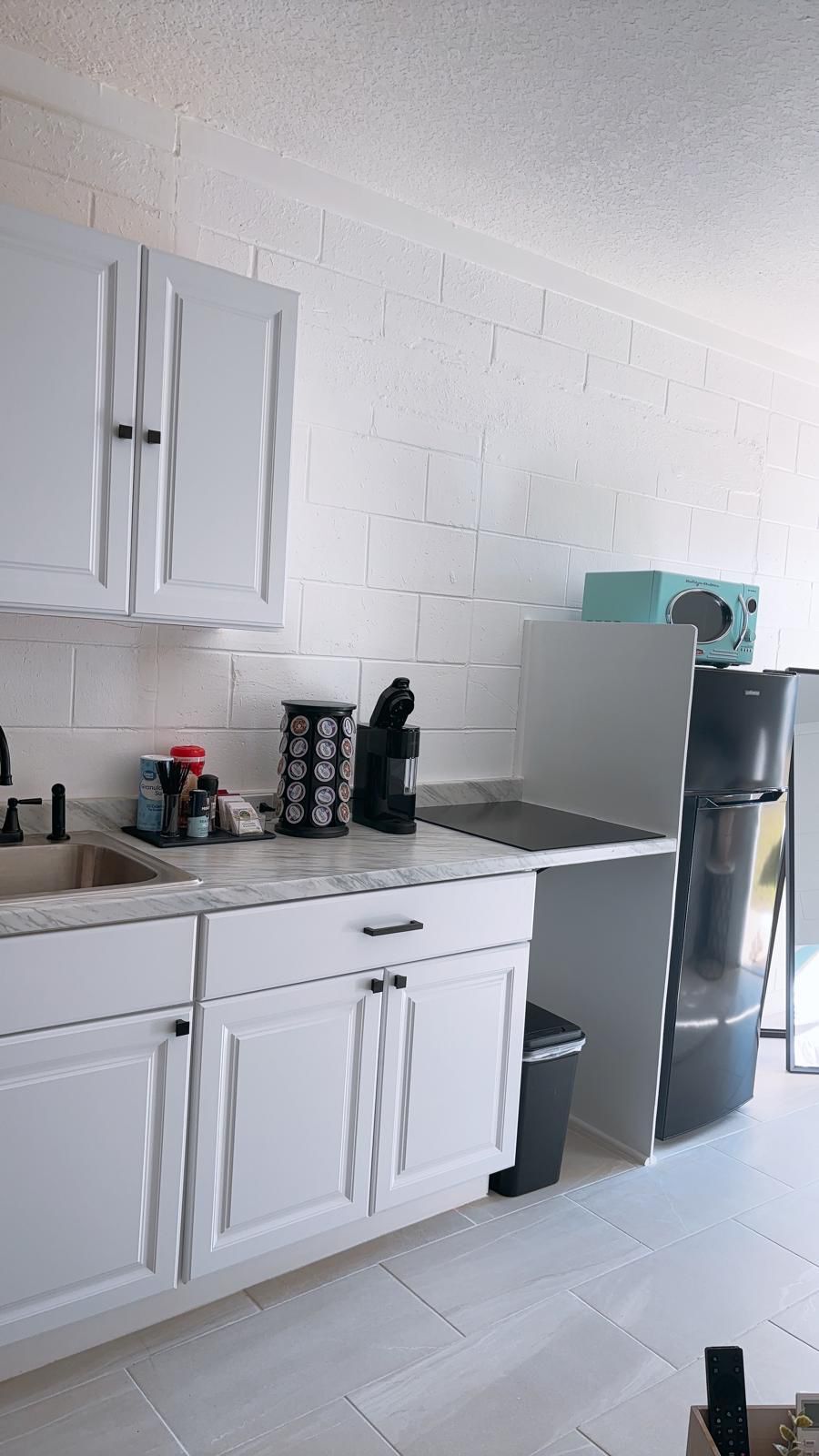 Building Photo - 3122 Eleuthera Ln