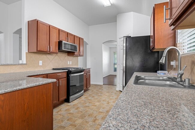 Building Photo - 3058 Upland Spring Trace