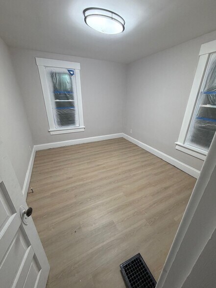 Bedroom 1 - 551 Wilson Ave