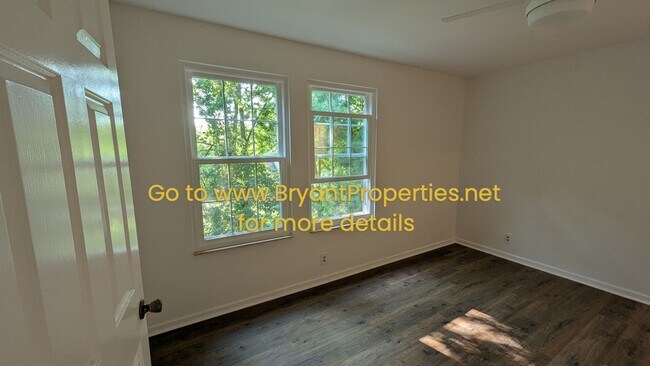 Building Photo - Donelson - Airport - Percy Preist Lake Area