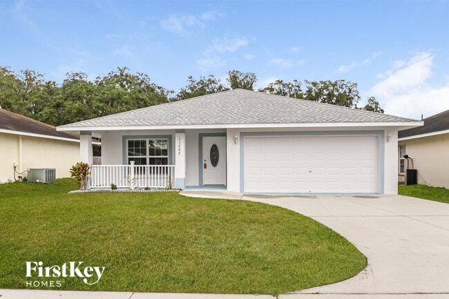 Building Photo - 11202 Hidden Breeze Dr