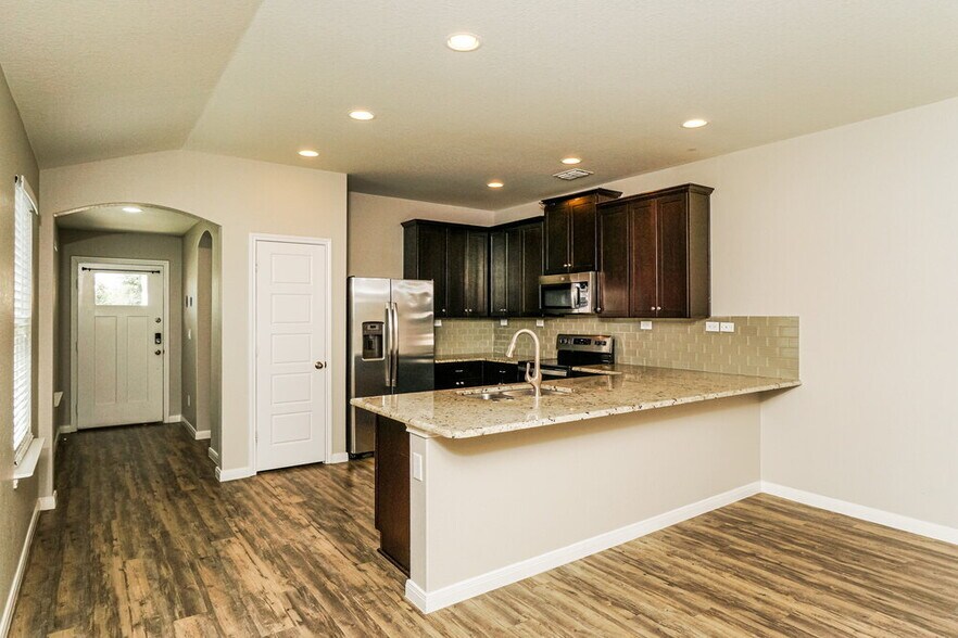 Building Photo - 2028 Atticus Dr