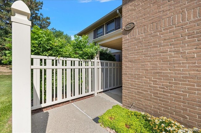 Building Photo - 19627 Northridge Dr