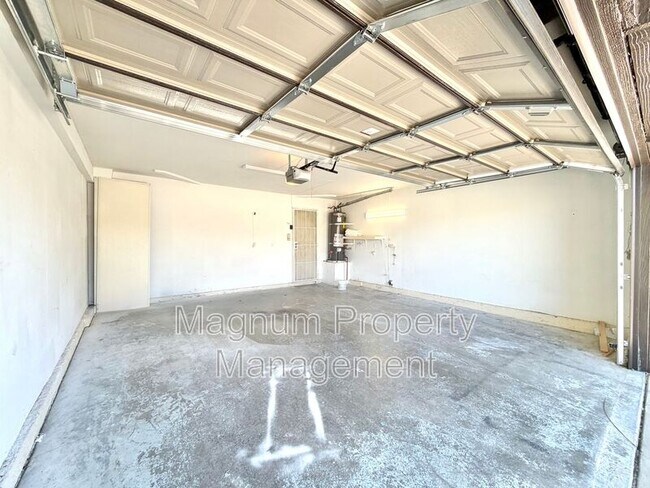 Building Photo - 1523 Apple Creek Dr