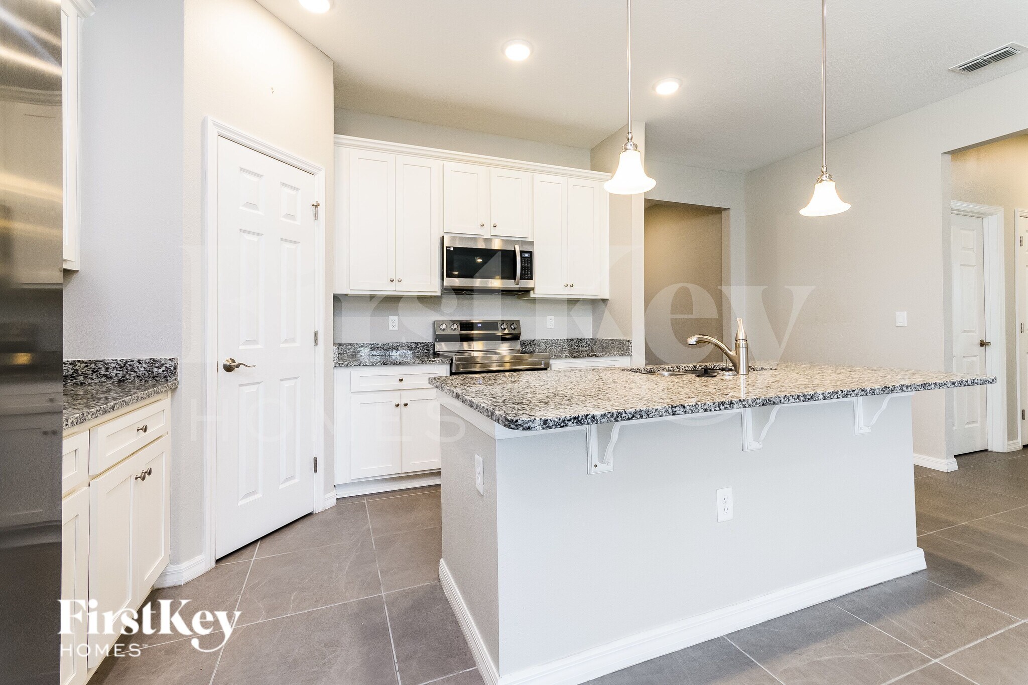 Building Photo - 1276 Spokane Pt