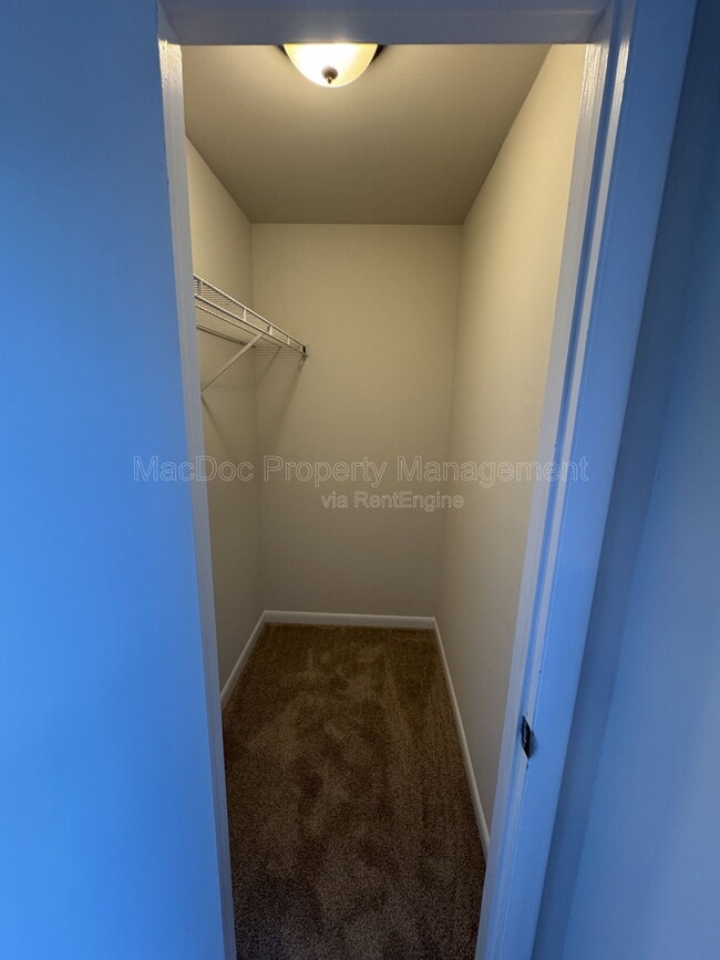Building Photo - 5140 Redbud Rd