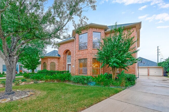 Primary Photo - 22518 Silvermist Ln