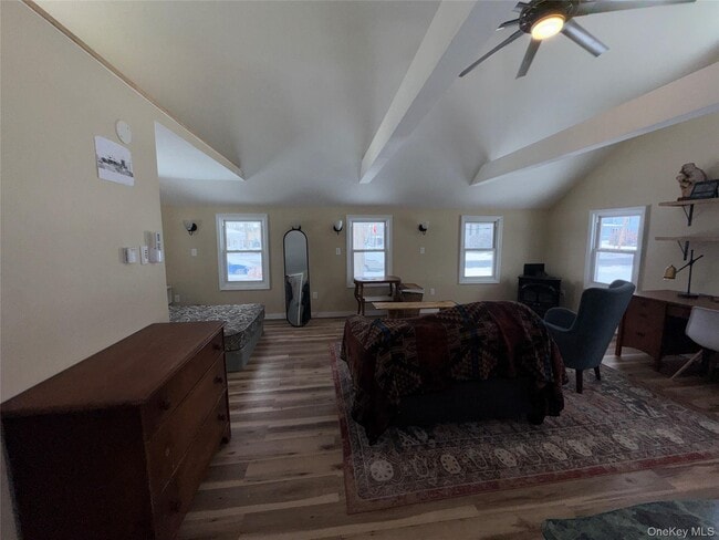 Building Photo - 97 Pine St