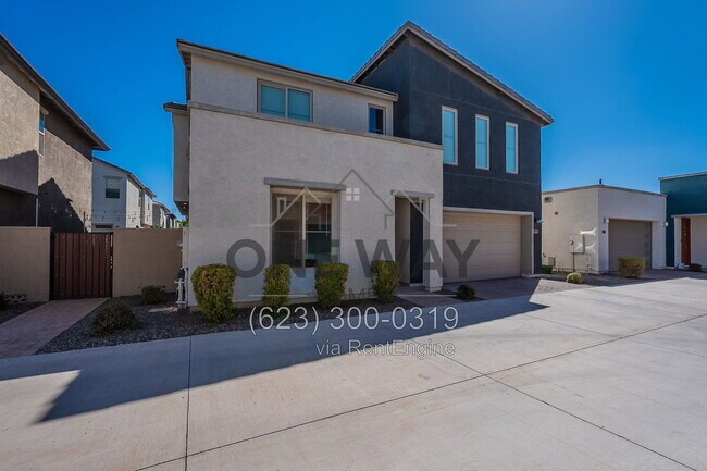 Building Photo - 4910 S Tune