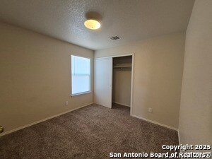 Building Photo - 102 Kenrock Ridge