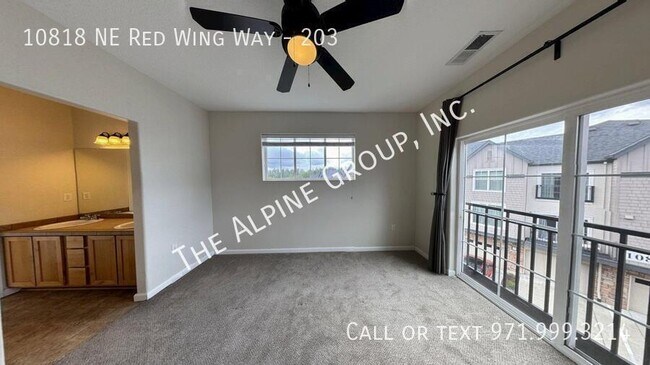 Building Photo - 10818 NE Red Wing Way