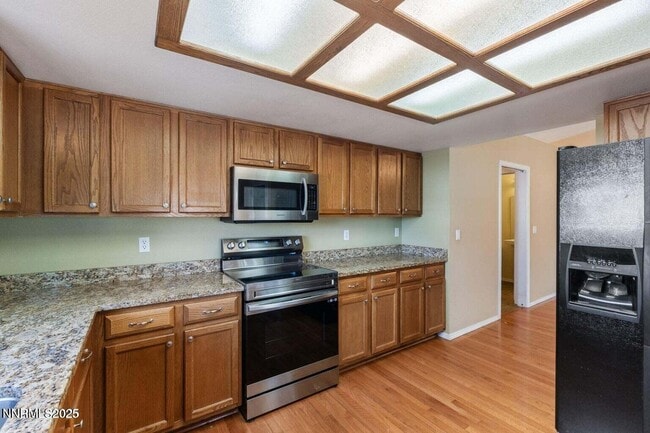 Building Photo - 439 Beau Dr