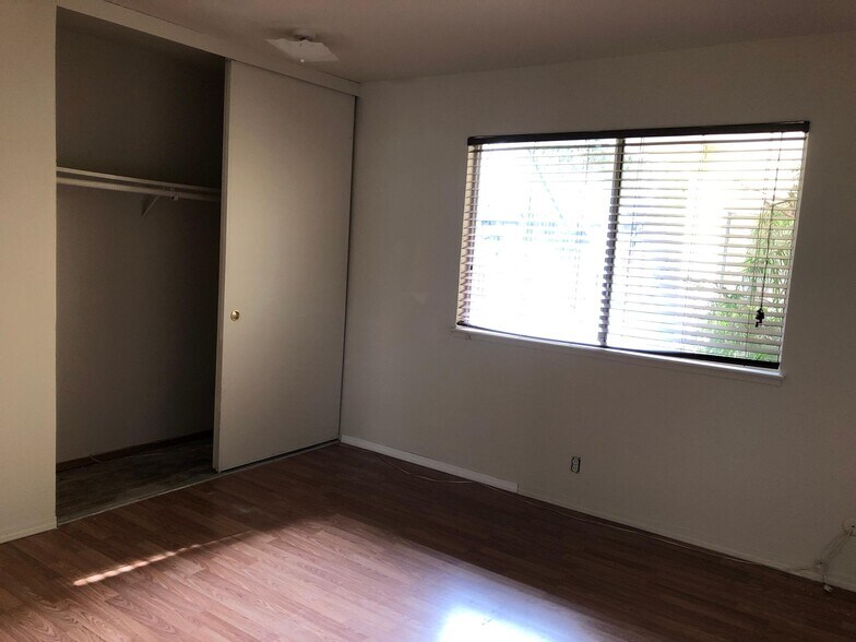 bedroom #3 - 872 Gallatin Dr