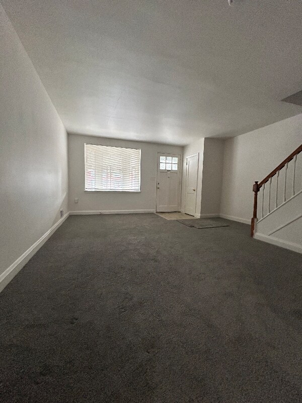 Building Photo - 1932 Penhall Rd